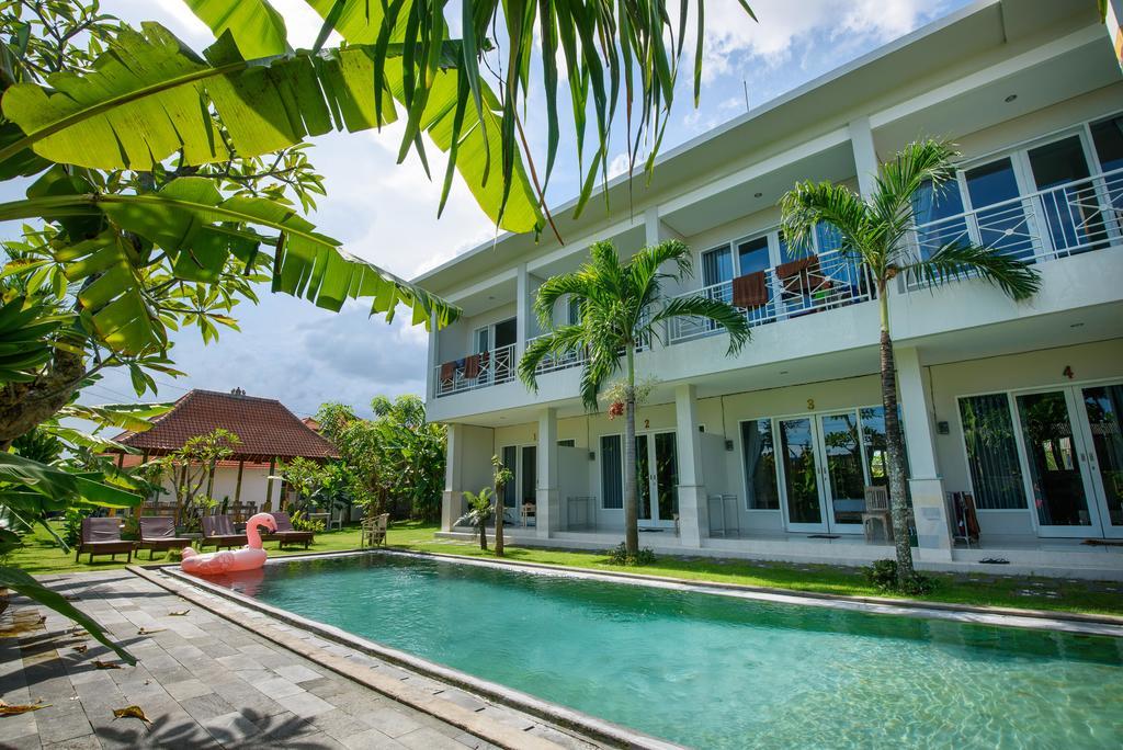 Asung Guesthouse Canggu Extérieur photo