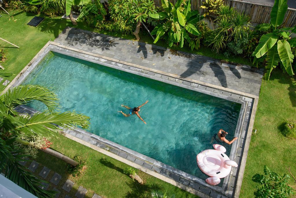 Asung Guesthouse Canggu Extérieur photo