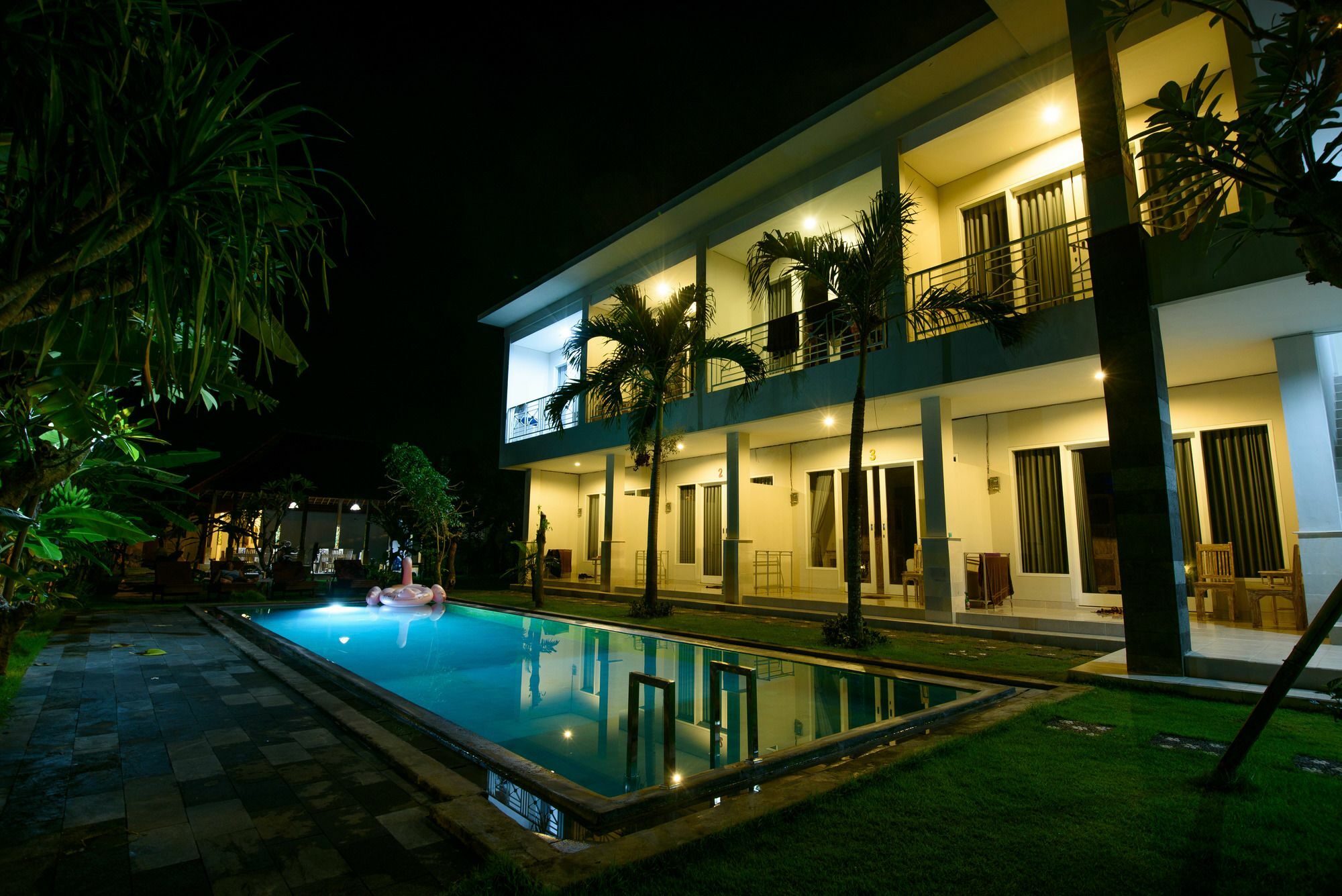 Asung Guesthouse Canggu Extérieur photo